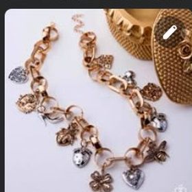 Chic Jewelry piece